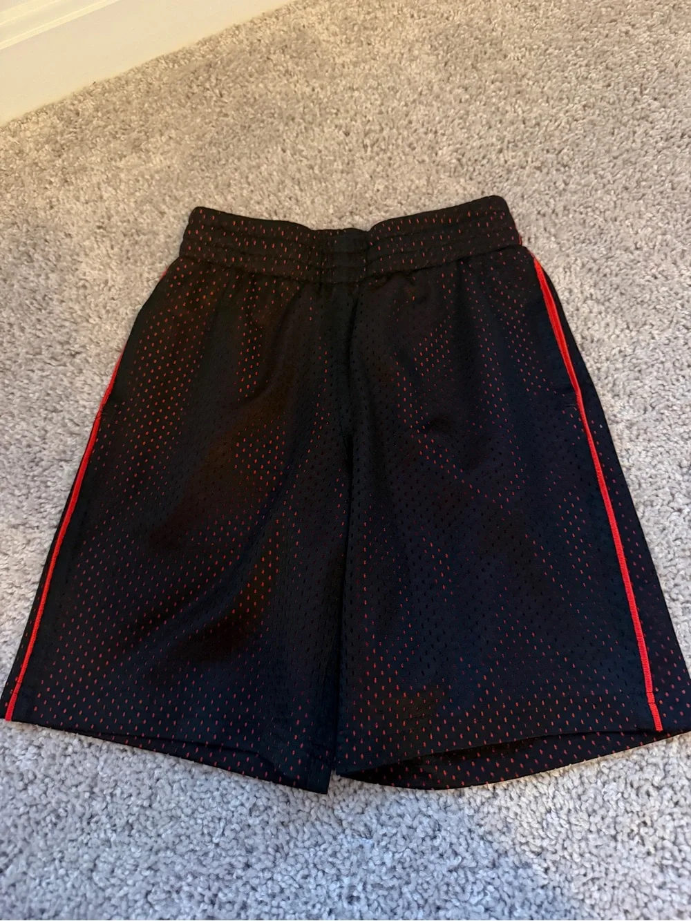 Size 5 - Nike Kids Boys Black Athletic Shorts